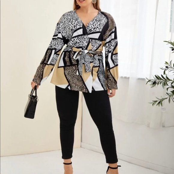 Ladies Colorblock sweater - Picture 4 of 4